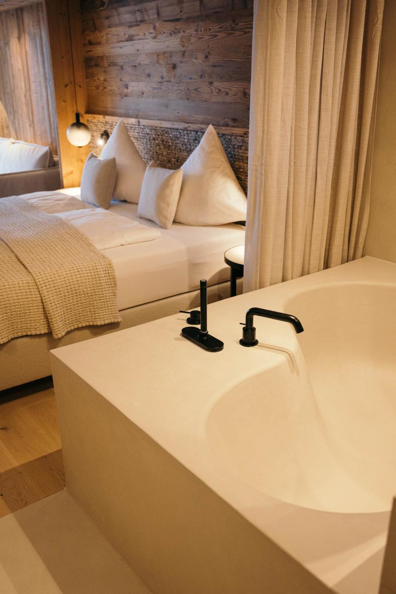 Hotel Premium Activehotel Bergkoenig 4*