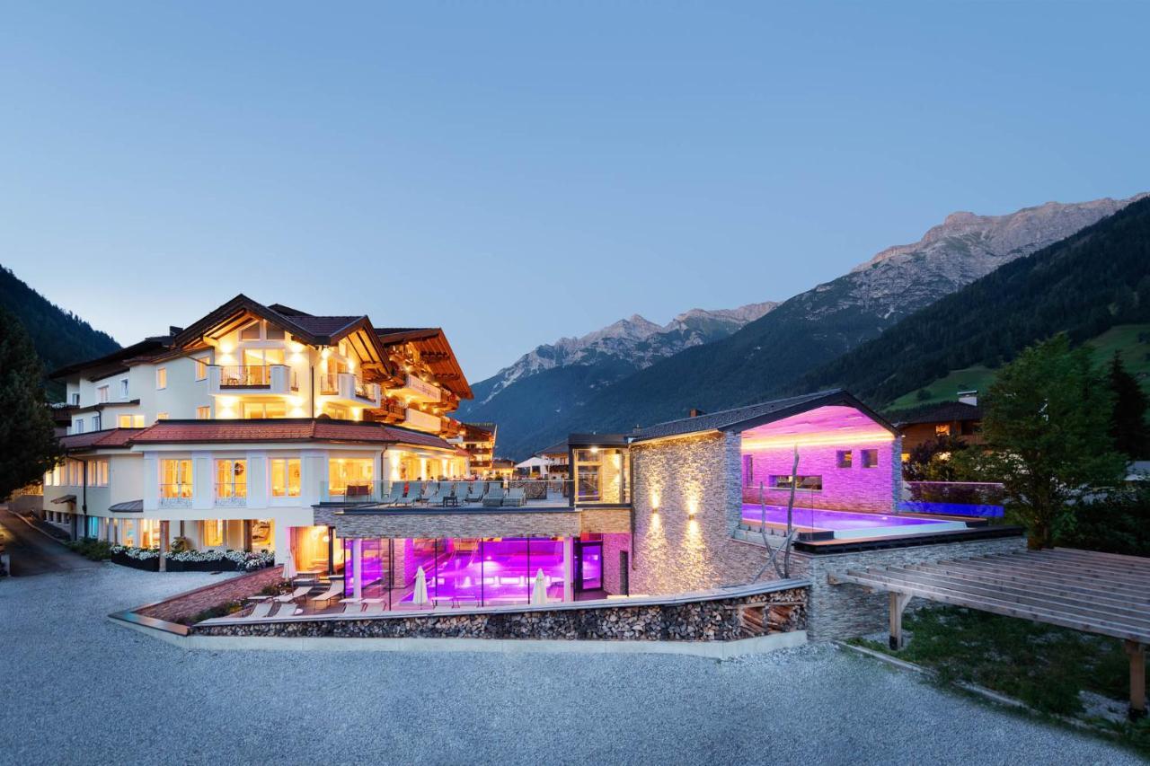 Premium Activehotel Bergkoenig Hotel Neustift im Stubaital